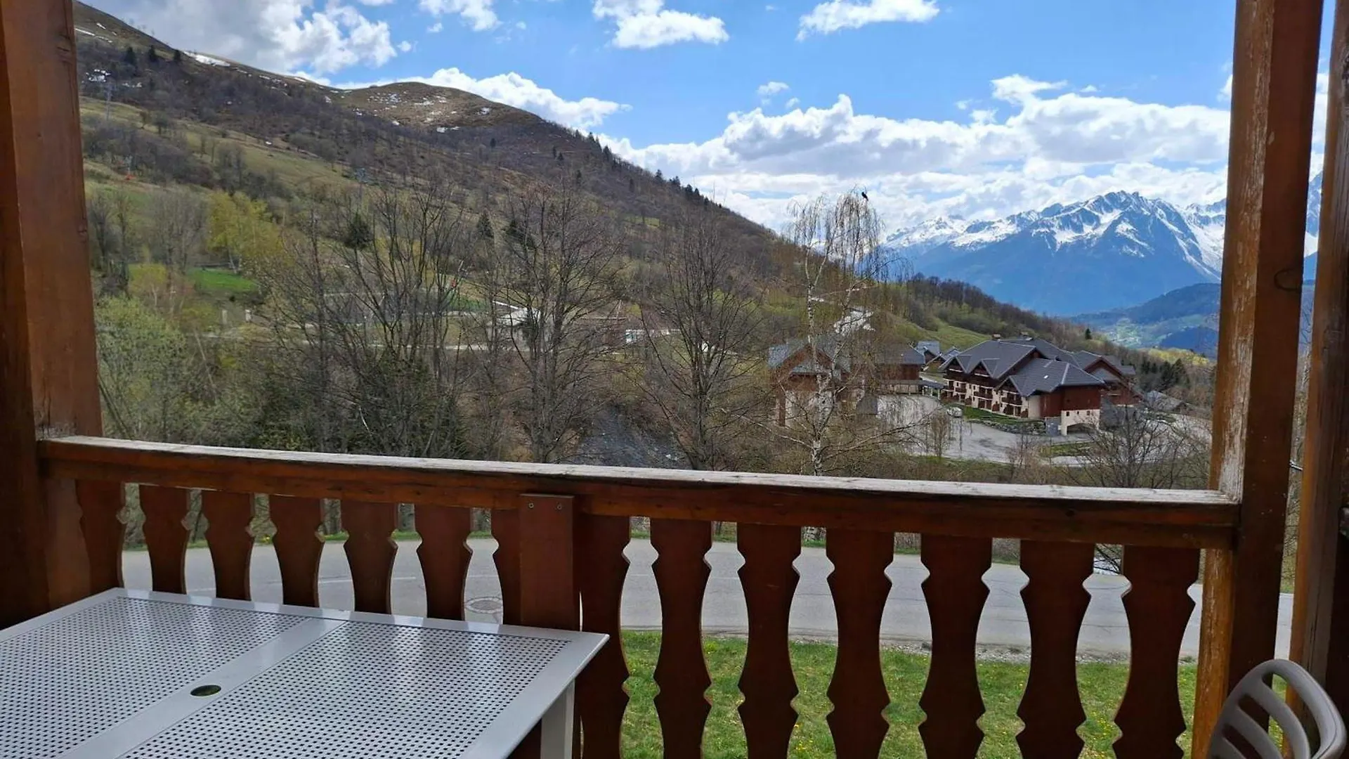 Appartement Confortable A Saint-Francois-Longchamp Pour 6 Personnes - Fr-1-807-127 アパート